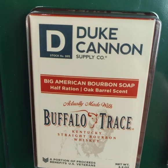 Naughty or Nice Soap 4 Bars Gift Set Duke Cannon Lump Of Coal, Sawtooth, Burbon - Picture 10 of 16